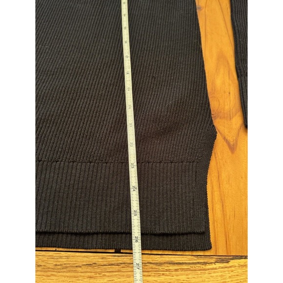 Athleta Hanover V Neck Sweater Gray Merino Wool Blend Women’s Size Medium MINT! - Picture 9 of 10